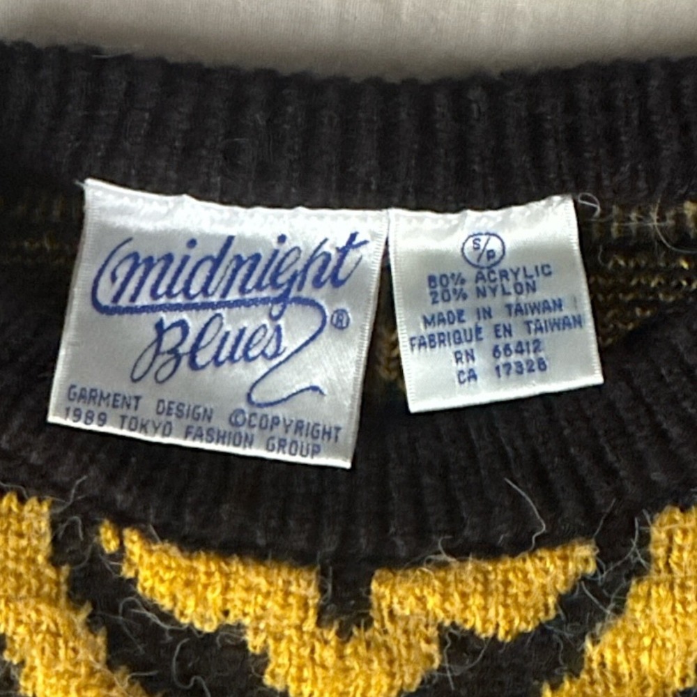 80's/90's Vintage Midnight Blues Womens‎ Embellished Small Sweater Jewel Fuzzy - Picture 8 of 12
